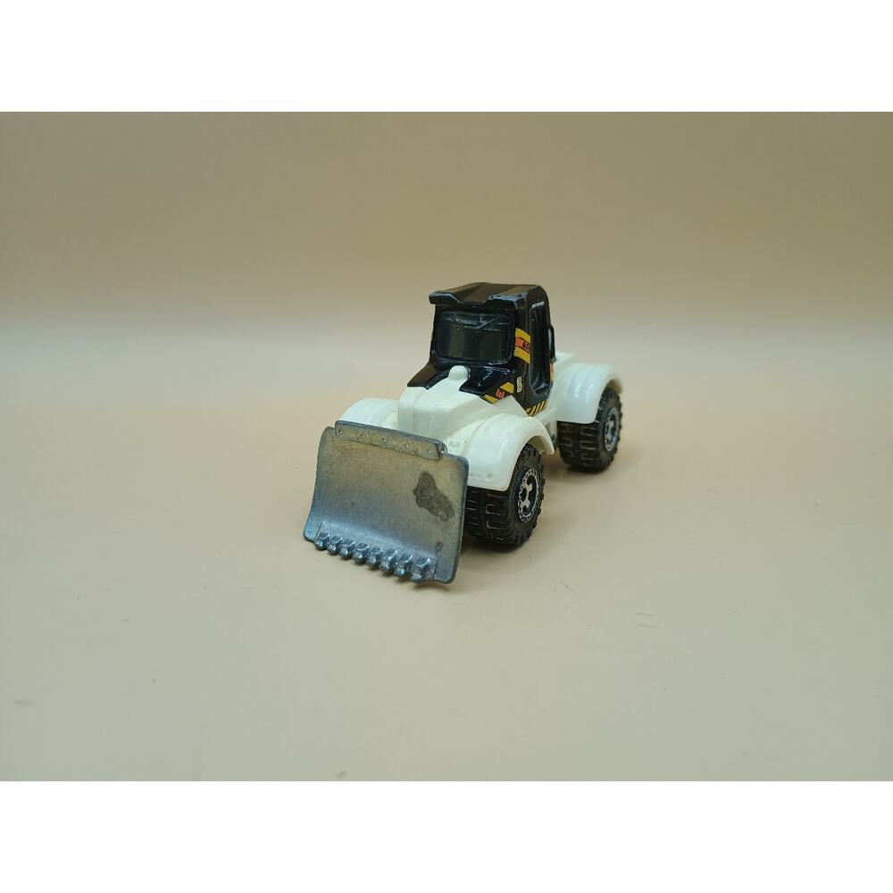 MATCHBOX 2005 TRACTOR PLOW, APPROX 1/64 SCALE, Metal Plow